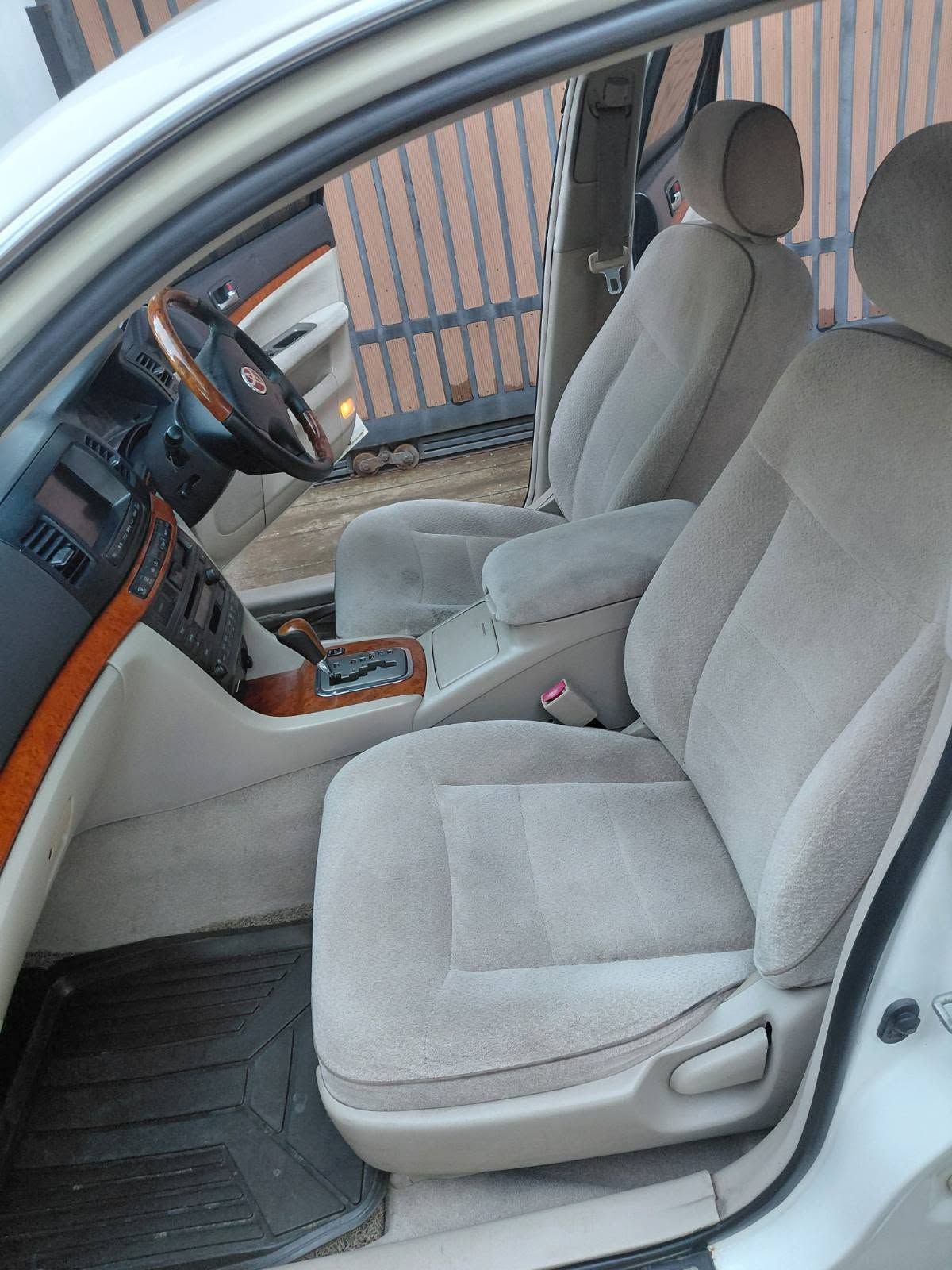 2002 Toyota Mark II · Regalia — photo 10