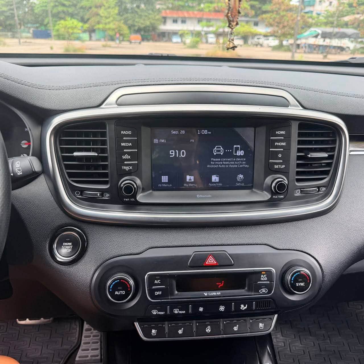2018 Kia Sorento · GT Line — photo 7