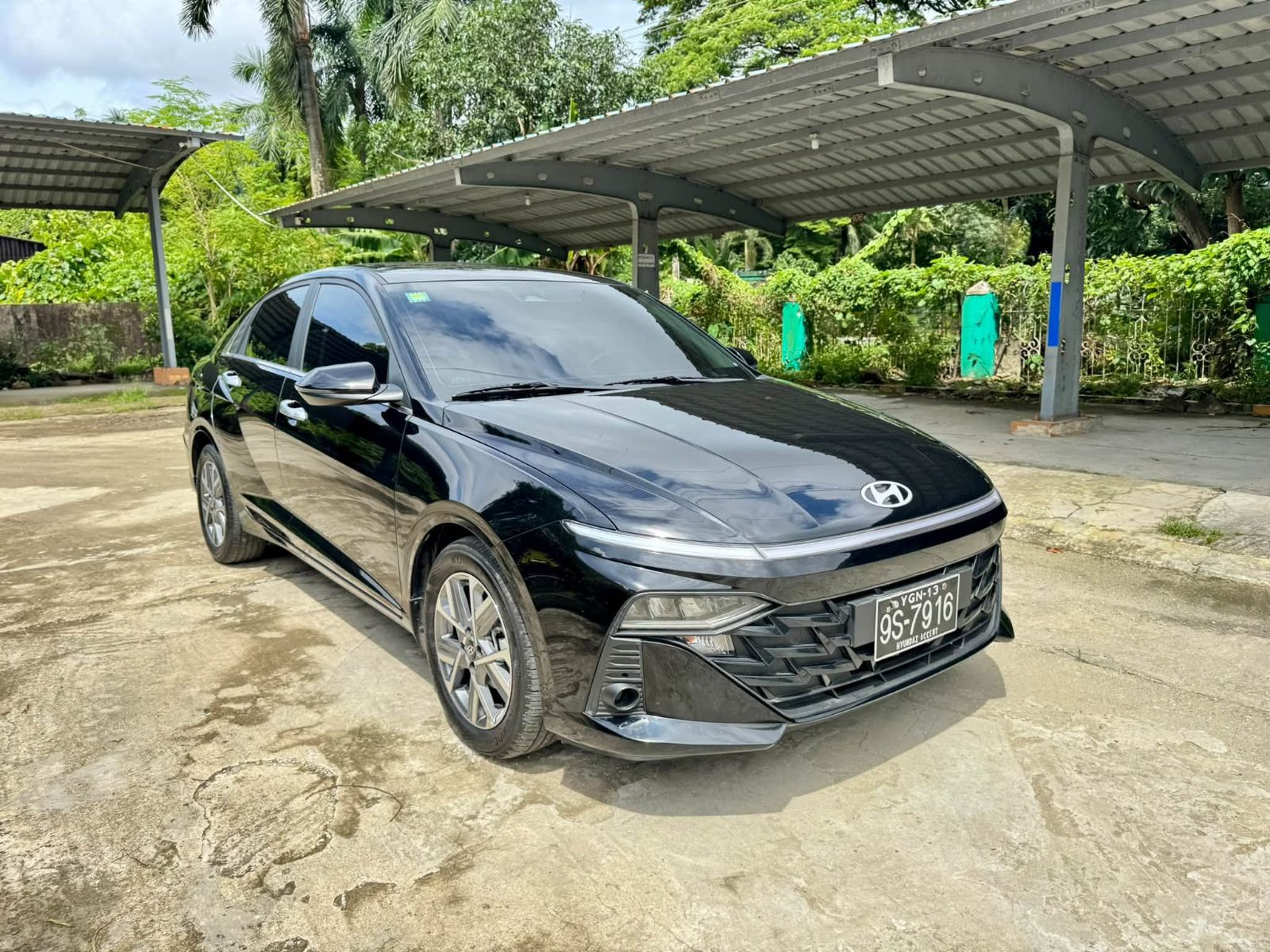 2025 Hyundai Accent — photo 5