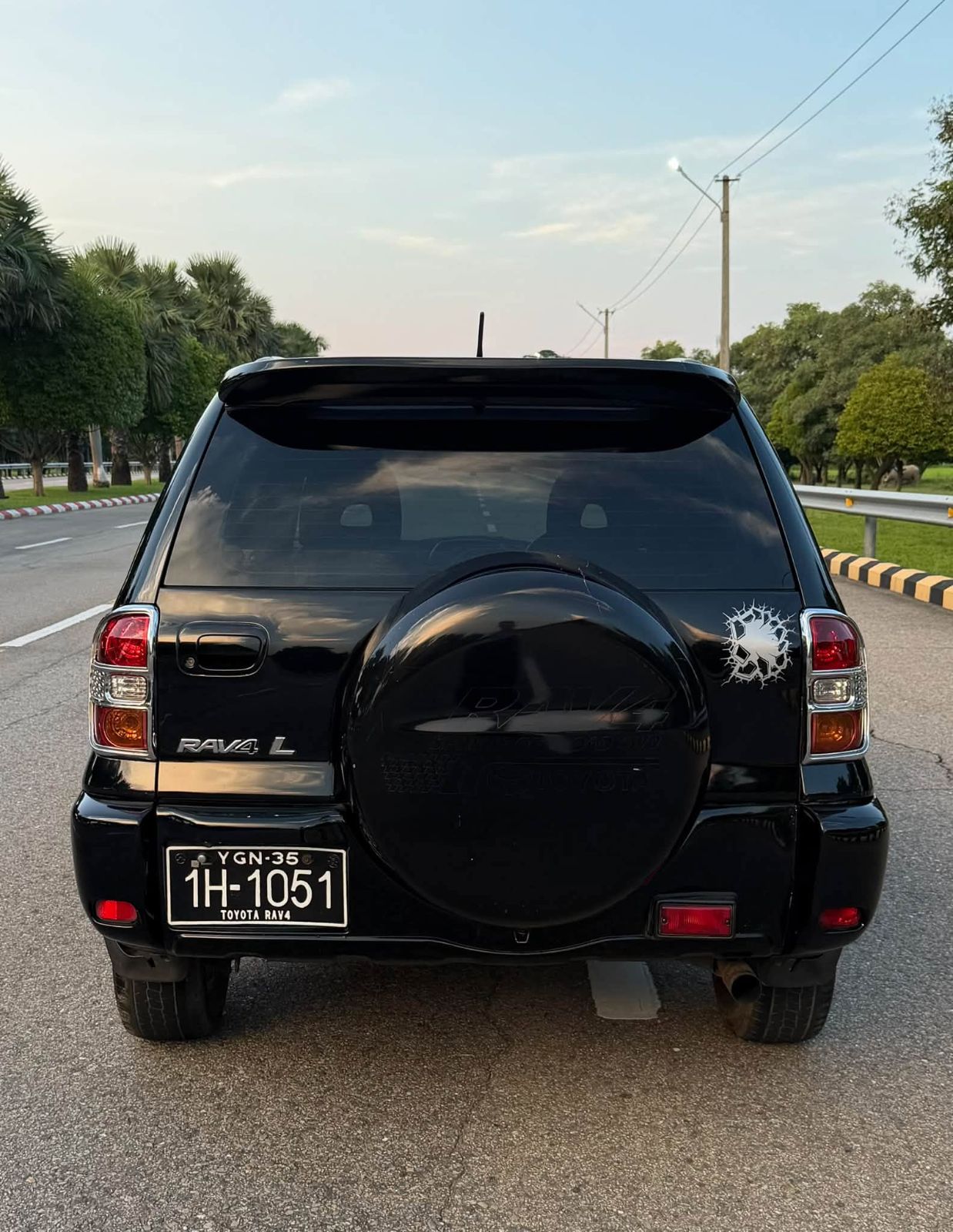 2004 Toyota RAV 4 — photo 6